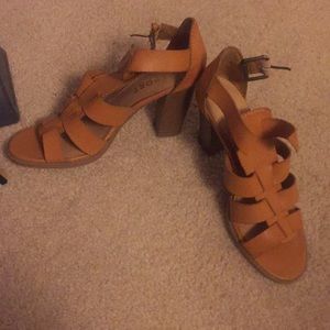 Tan gladiator heel!